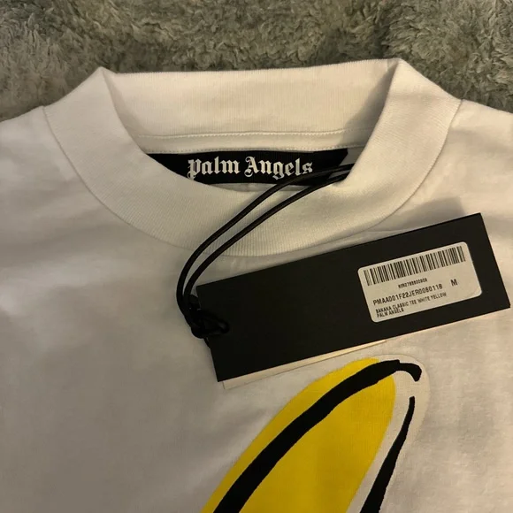 Men’s or Women’s Palm Angels T-Shirt! Brand New comes in bag! Men’s size medium
